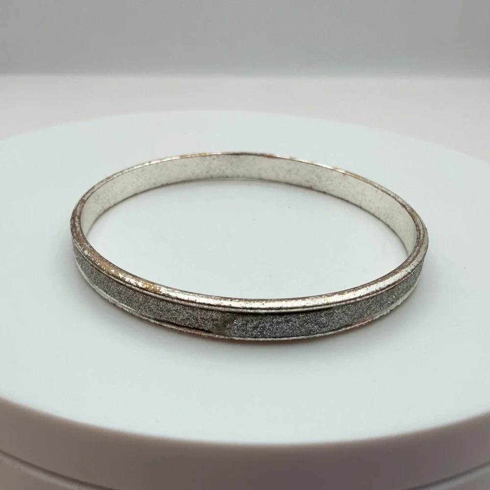 Vintage 90s Silver Tone Glitter Texture‎ Bangle Bracelet Boho Minimalist Jewelry